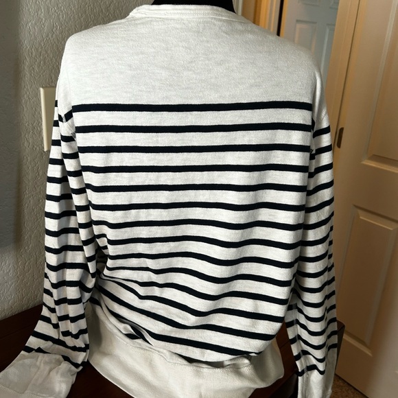 J. Crew Women’s White and Black striped Long Sleeve Cotton T-Shirt. Size M. - Picture 4 of 5